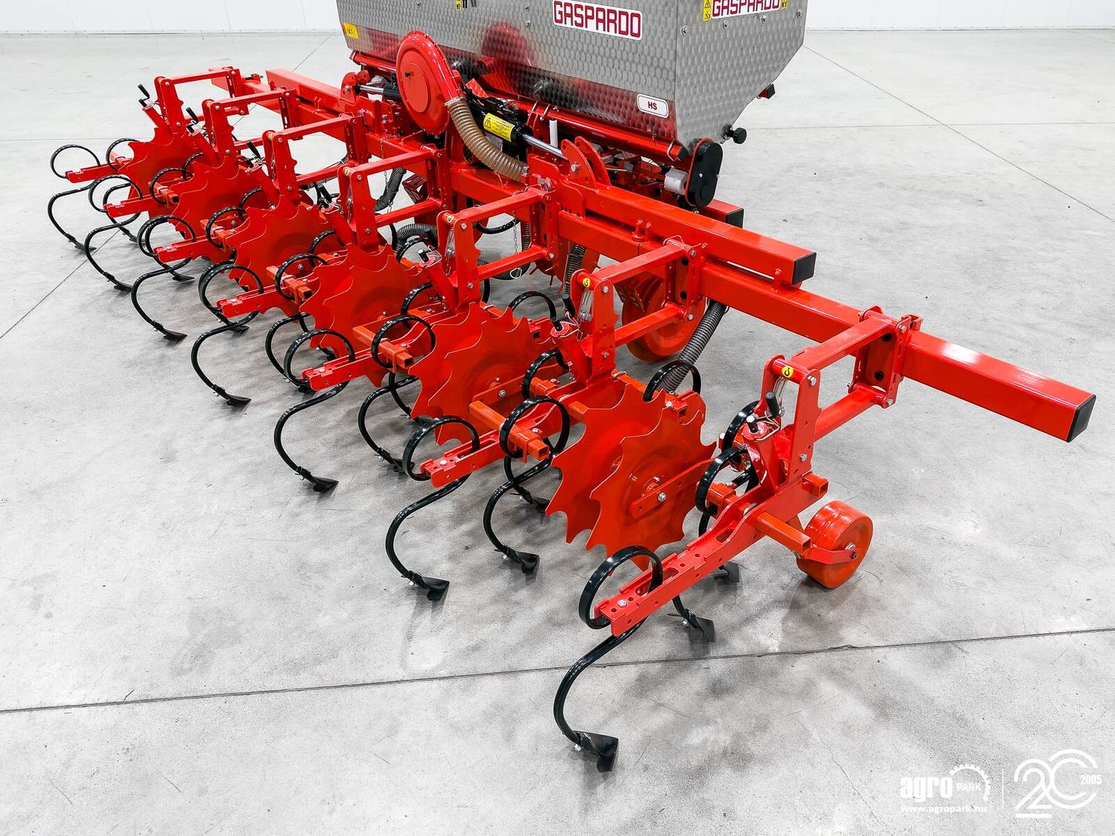 Federzinkengrubber of the type Maschio HS6 folding frame, 8-row inter-row cultivator, Gebrauchtmaschine in Csengele (Picture 16)