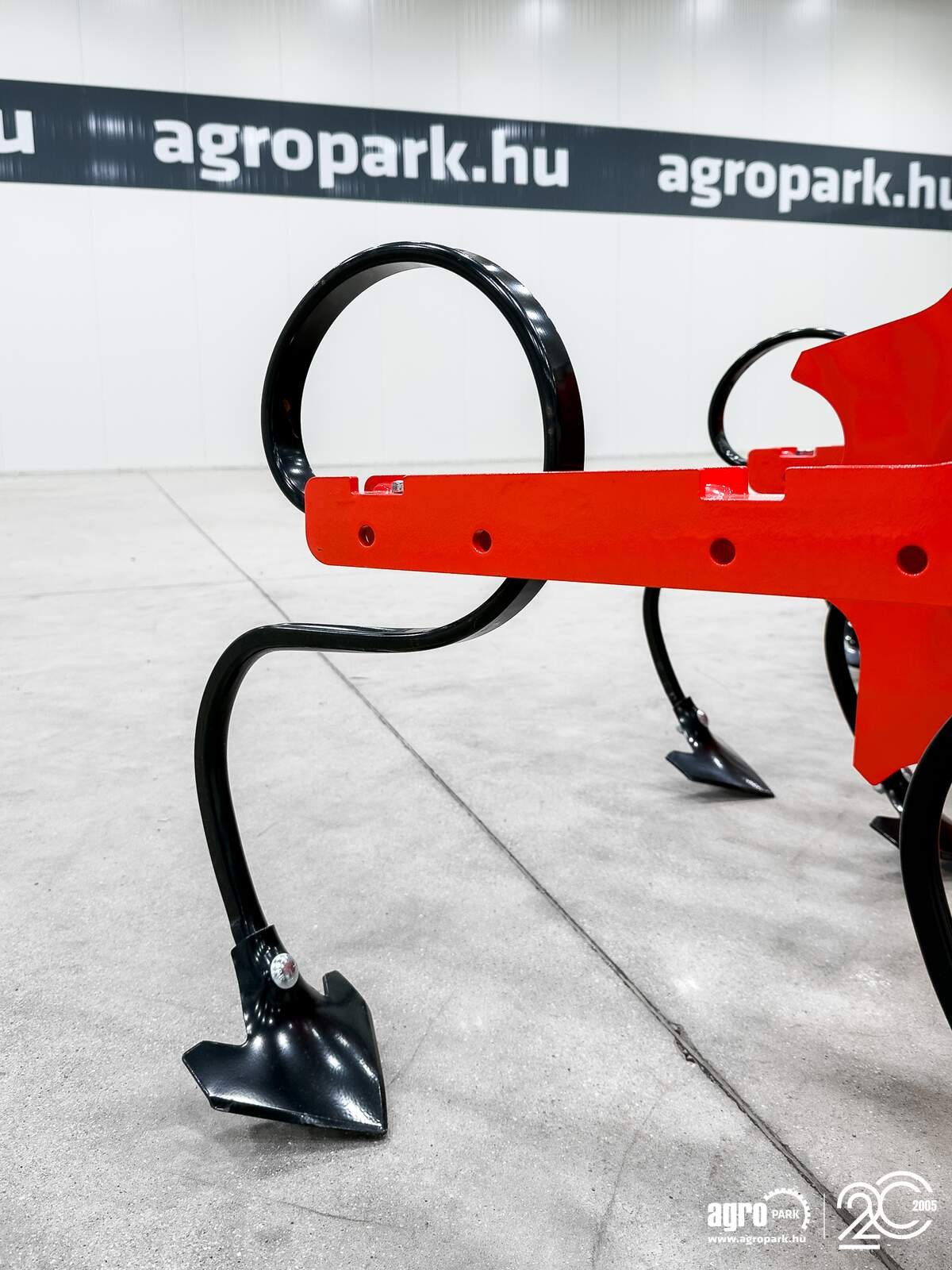 Federzinkengrubber of the type Maschio HS6 folding frame, 8-row inter-row cultivator, Gebrauchtmaschine in Csengele (Picture 25)