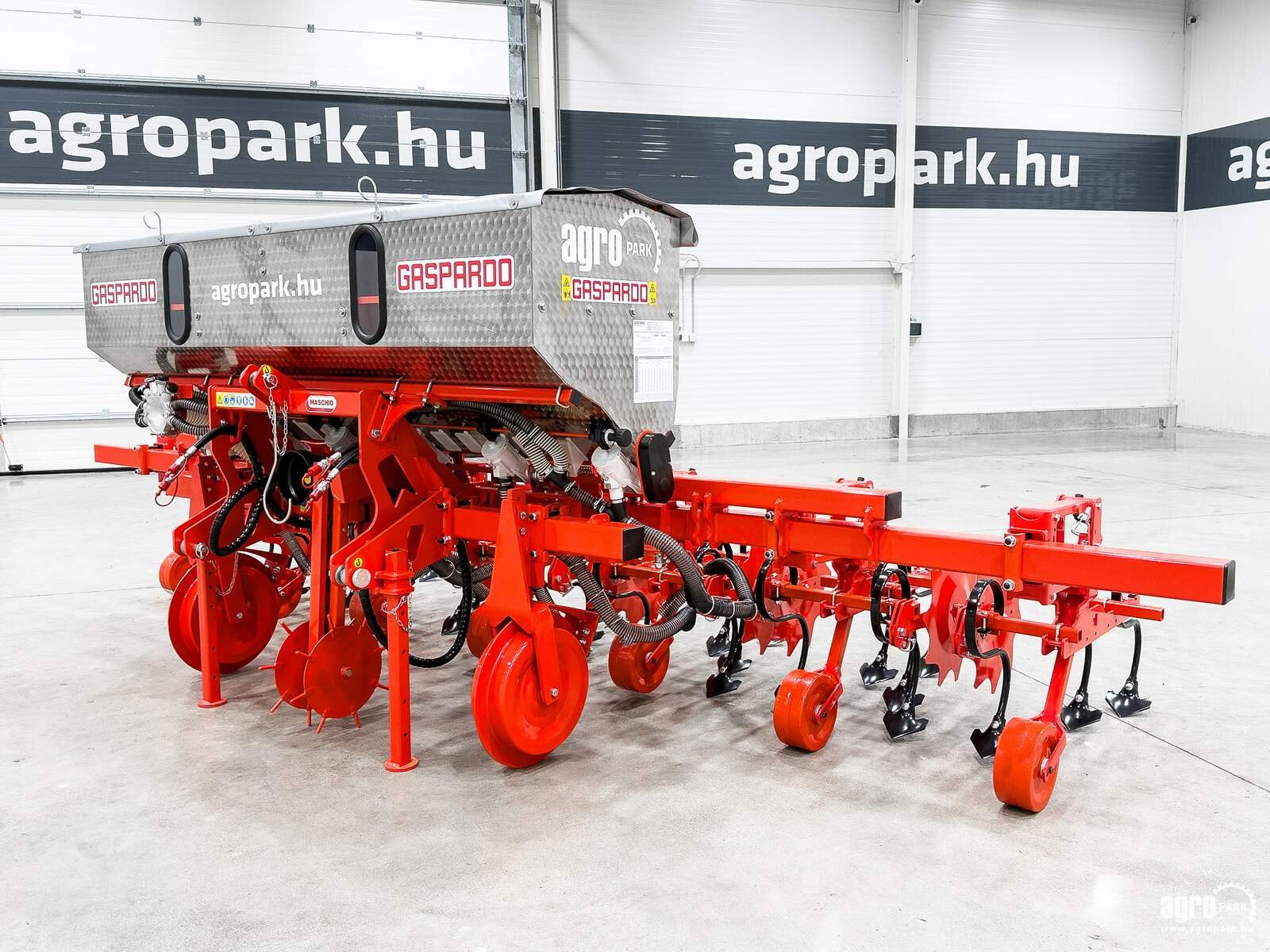 Federzinkengrubber типа Maschio HS6 UNUSED folding frame, 6-row inter-row cultivator, Gebrauchtmaschine в Csengele (Фотография 3)