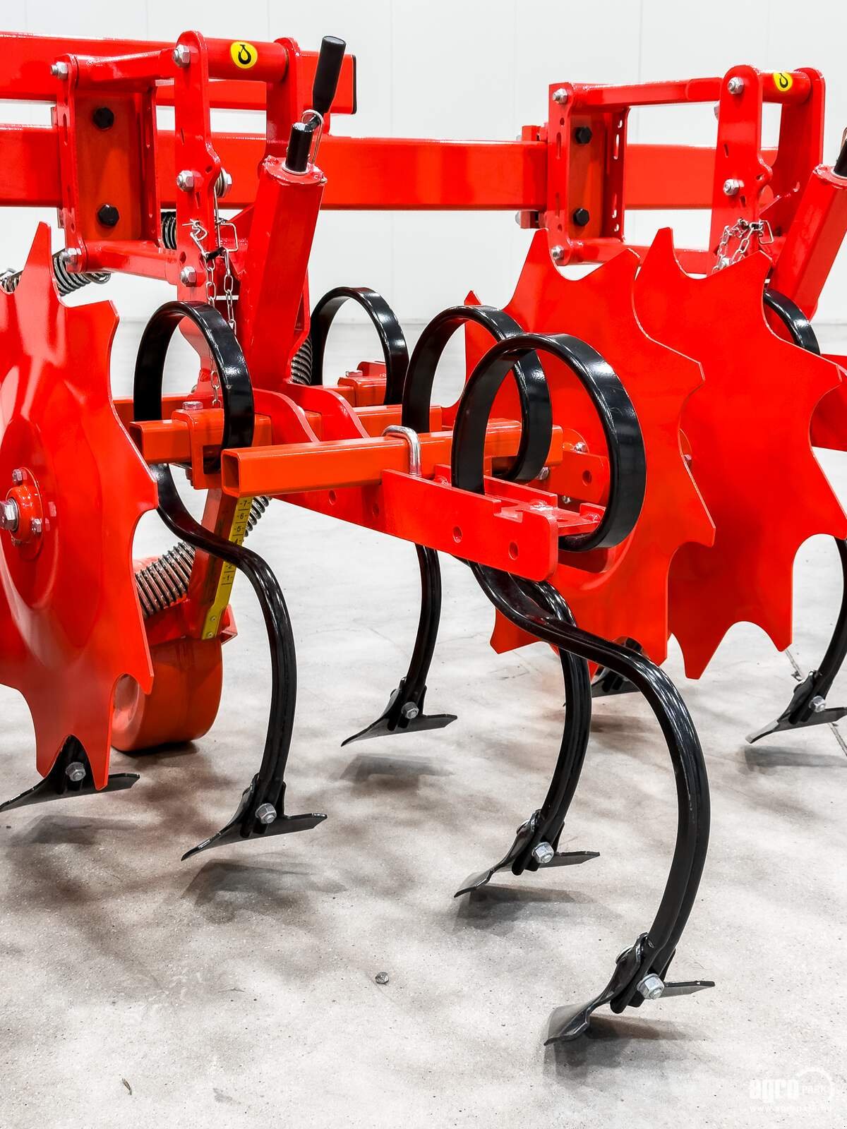 Federzinkengrubber типа Maschio HS6 UNUSED folding frame, 6-row inter-row cultivator, Gebrauchtmaschine в Csengele (Фотография 26)