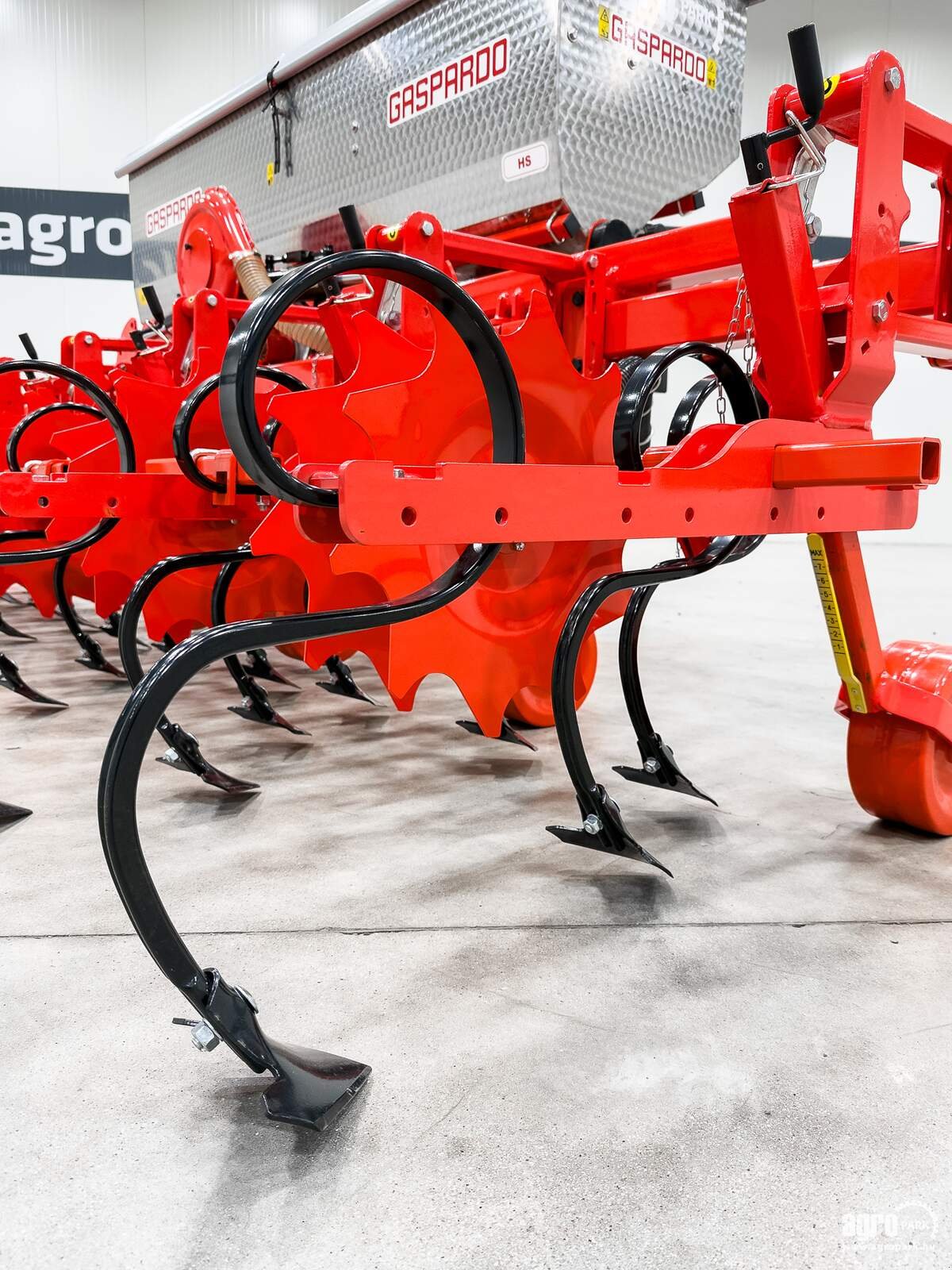 Federzinkengrubber za tip Maschio HS6 UNUSED folding frame, 6-row inter-row cultivator, Gebrauchtmaschine u Csengele (Slika 23)