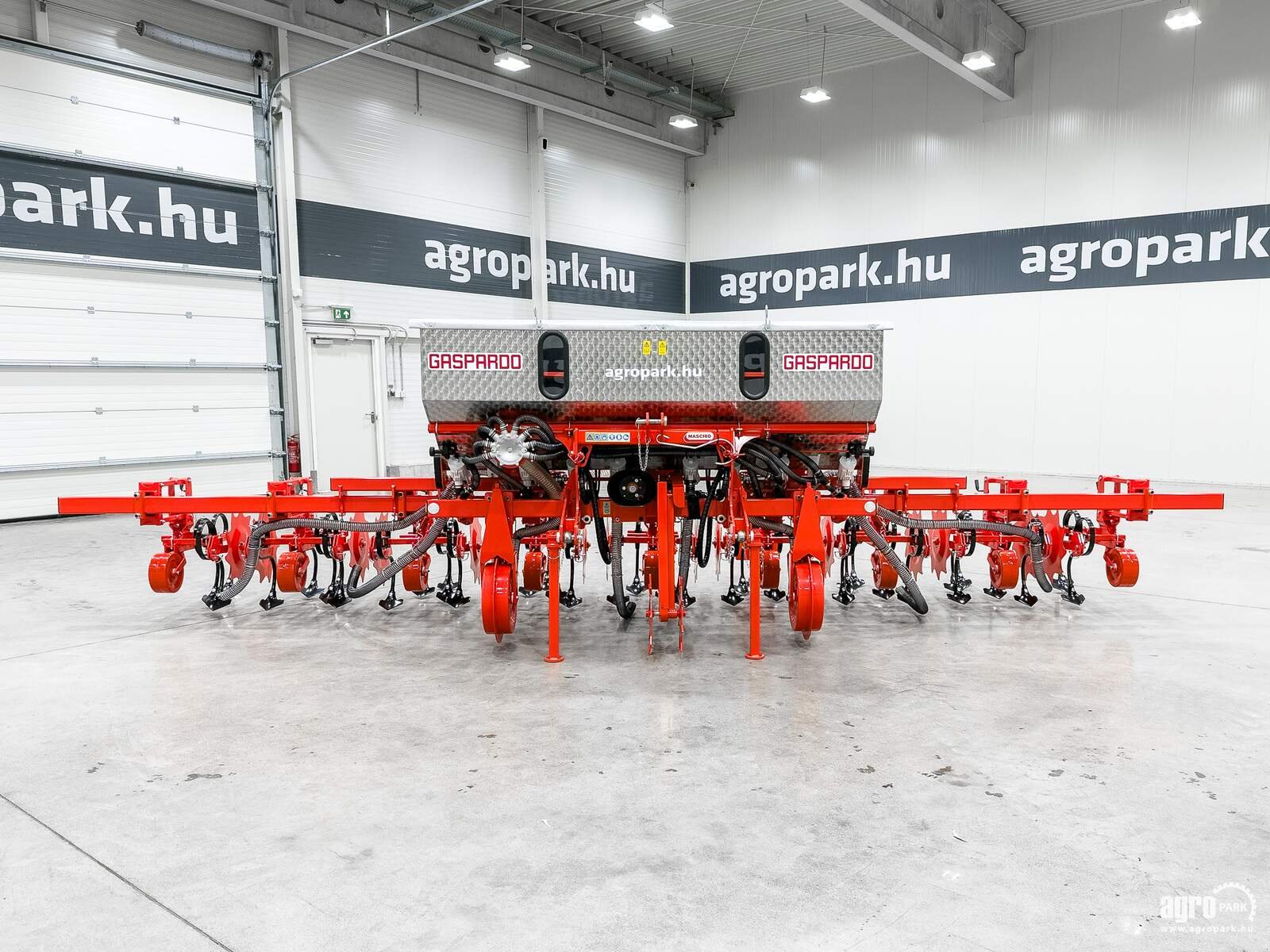 Federzinkengrubber des Typs Maschio HS8 UNUSED folding frame, 8-row inter-row cultivator, Gebrauchtmaschine in Csengele (Bild 9)