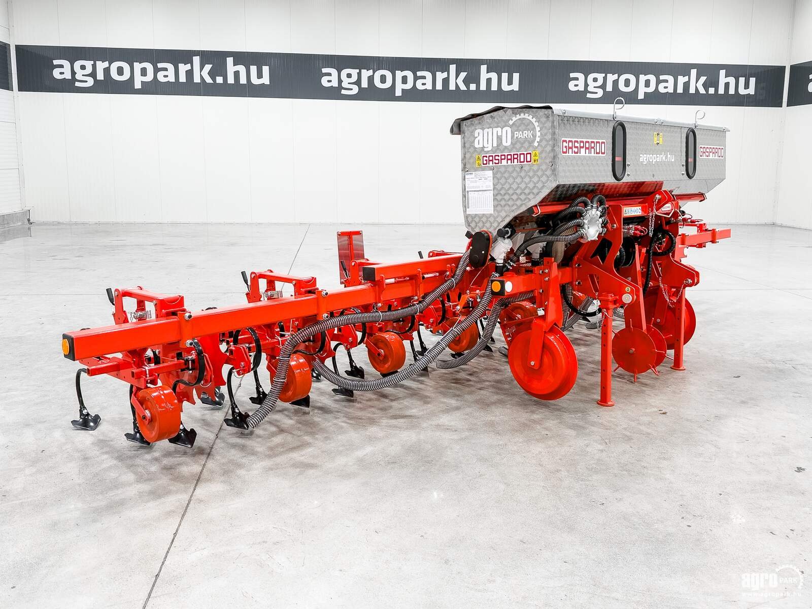 Federzinkengrubber tip Maschio HS8 UNUSED folding frame, 8-row inter-row cultivator, Gebrauchtmaschine in Csengele (Poză 4)
