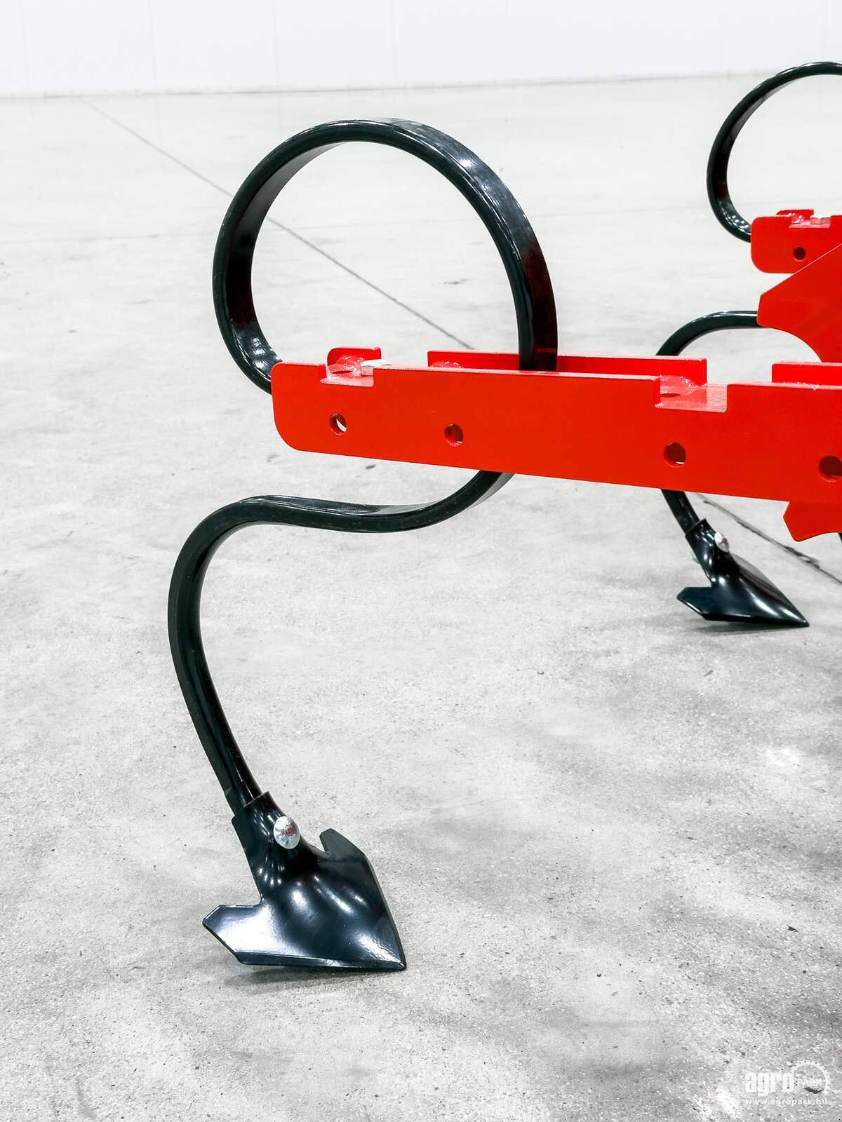 Federzinkengrubber Türe ait Maschio HS8 UNUSED folding frame, 8-row inter-row cultivator, Gebrauchtmaschine içinde Csengele (resim 25)