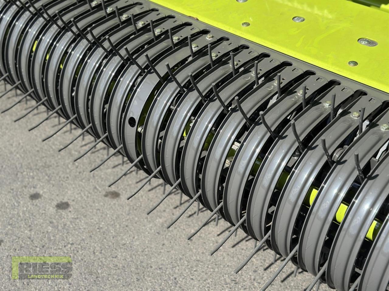 Feldhäcksler Pick-up typu CLAAS PICK UP 300 PROFI CONTOUR, Neumaschine v Homberg/Ohm - Maulbach (Obrázok 4)