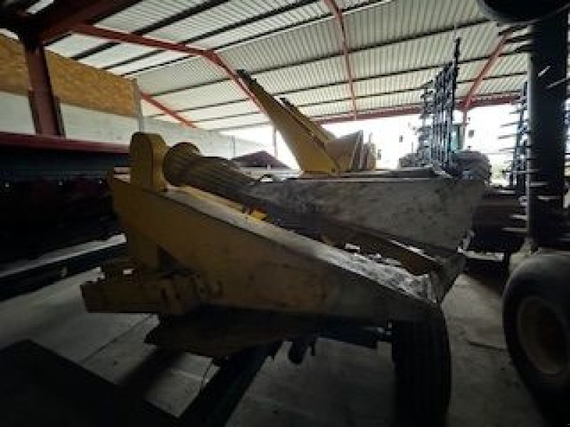 Feldhäcksler Pick-up des Typs Fantini CUEILLEUR, Gebrauchtmaschine in DUN SUR MEUSE (Bild 8)