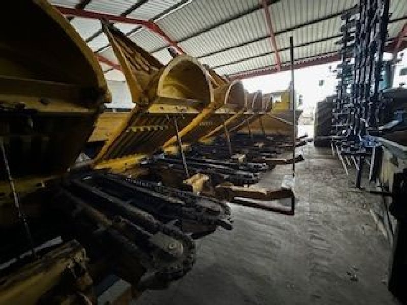 Feldhäcksler Pick-up des Typs Fantini CUEILLEUR, Gebrauchtmaschine in DUN SUR MEUSE (Bild 7)