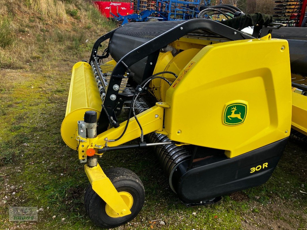 Feldhäcksler Pick-up от тип John Deere 30R, Gebrauchtmaschine в Schwerin (Снимка 1)