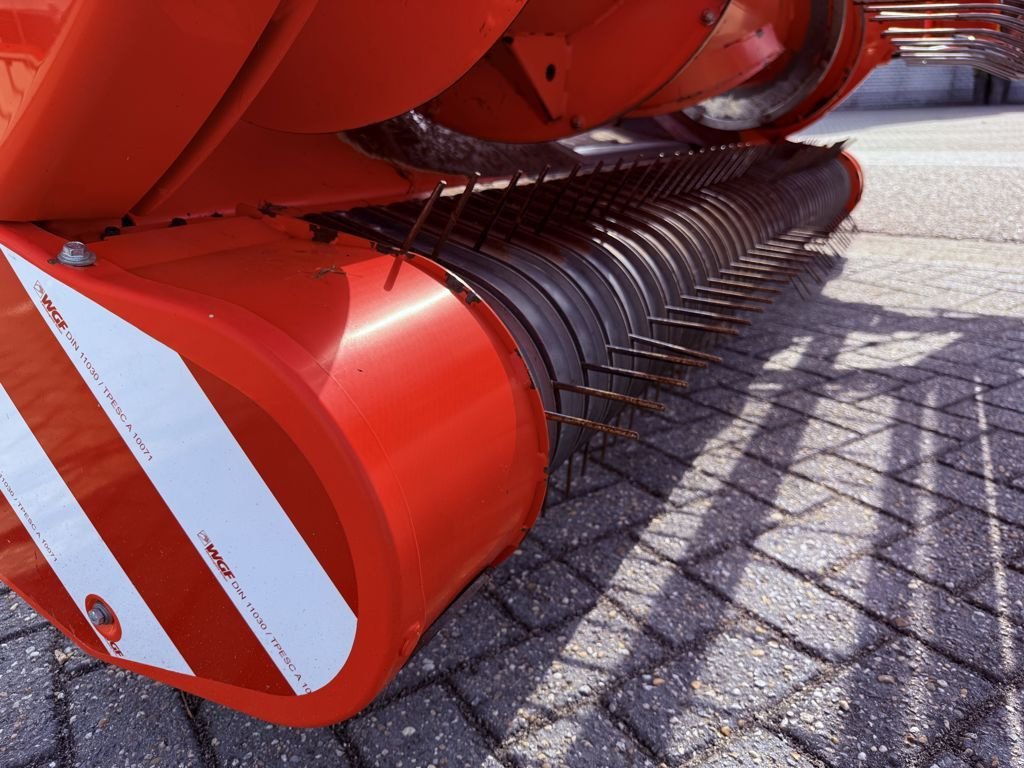 Feldhäcksler Pick-up des Typs Kemper PICKUP C3003 fit New Holland FR, Neumaschine in BOEKEL (Bild 10)