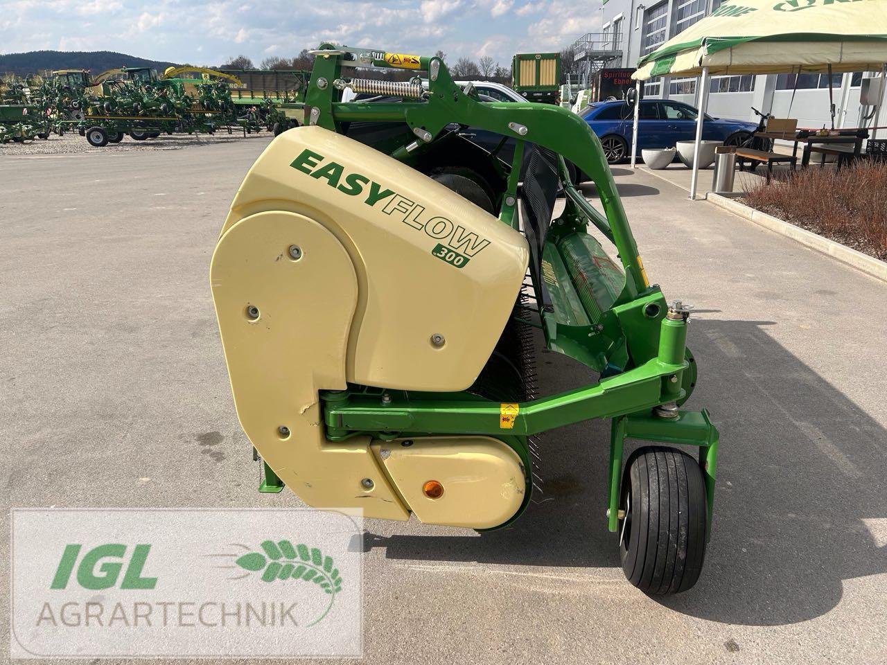 Feldhäcksler Pick-up типа Krone Easy Flow 300, Gebrauchtmaschine в Nabburg (Фотография 4)