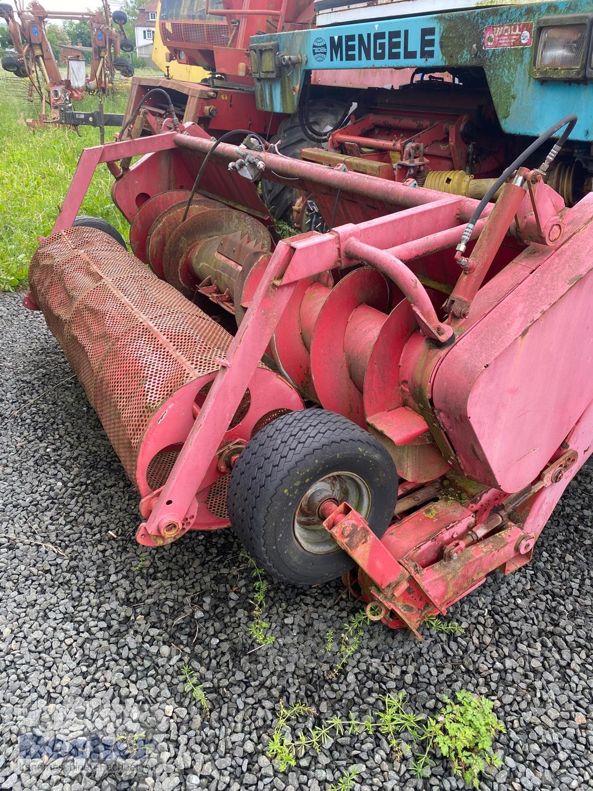 Feldhäcksler Pick-up van het type Mengele Pick-Up 300, Gebrauchtmaschine in Weimar-Niederwalgern (Foto 3)