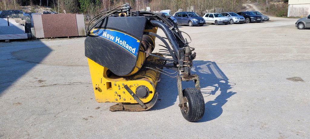 Feldhäcksler Pick-up типа New Holland 270 FPE, Gebrauchtmaschine в Chauvoncourt (Фотография 3)