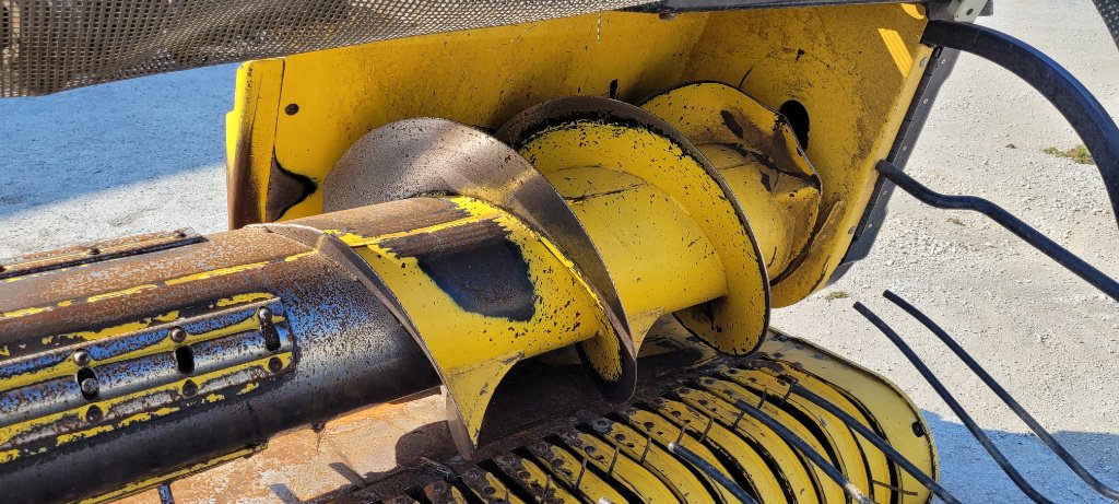 Feldhäcksler Pick-up типа New Holland 270 FPE, Gebrauchtmaschine в Chauvoncourt (Фотография 7)