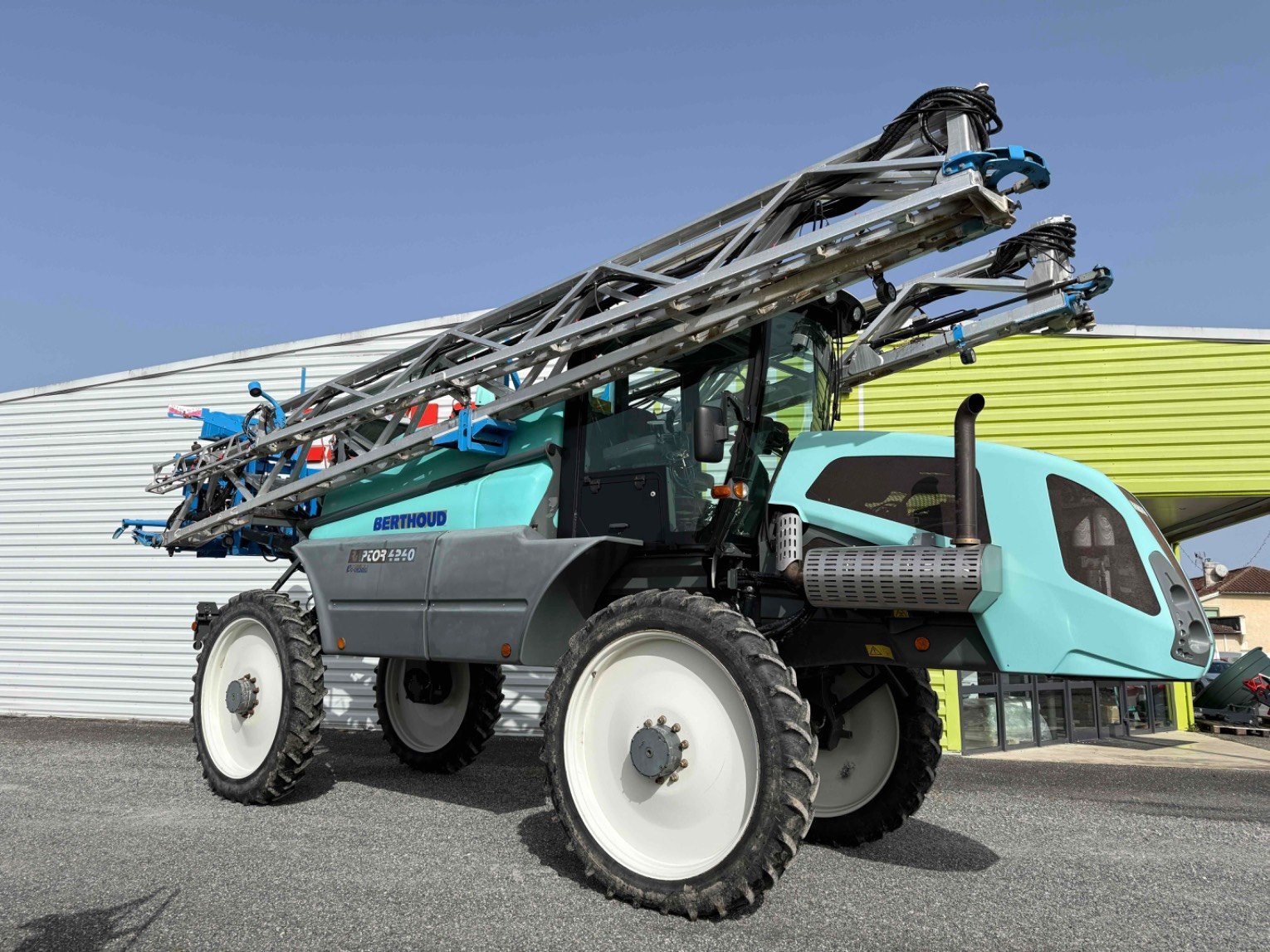 Feldhäcksler del tipo Berthoud RAPTOR 4240, Gebrauchtmaschine In ST ELIX THEUX (Immagine 1)