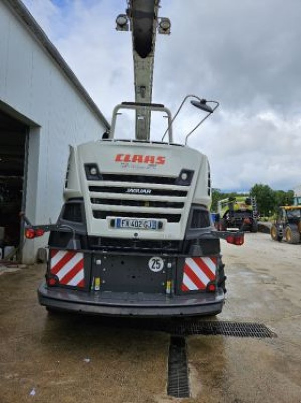 Feldhäcksler tip CLAAS 860, Gebrauchtmaschine in Belleville sur Meuse (Poză 5)