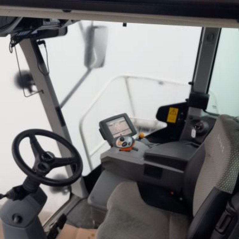 Feldhäcksler tip CLAAS 860, Gebrauchtmaschine in Belleville sur Meuse (Poză 11)