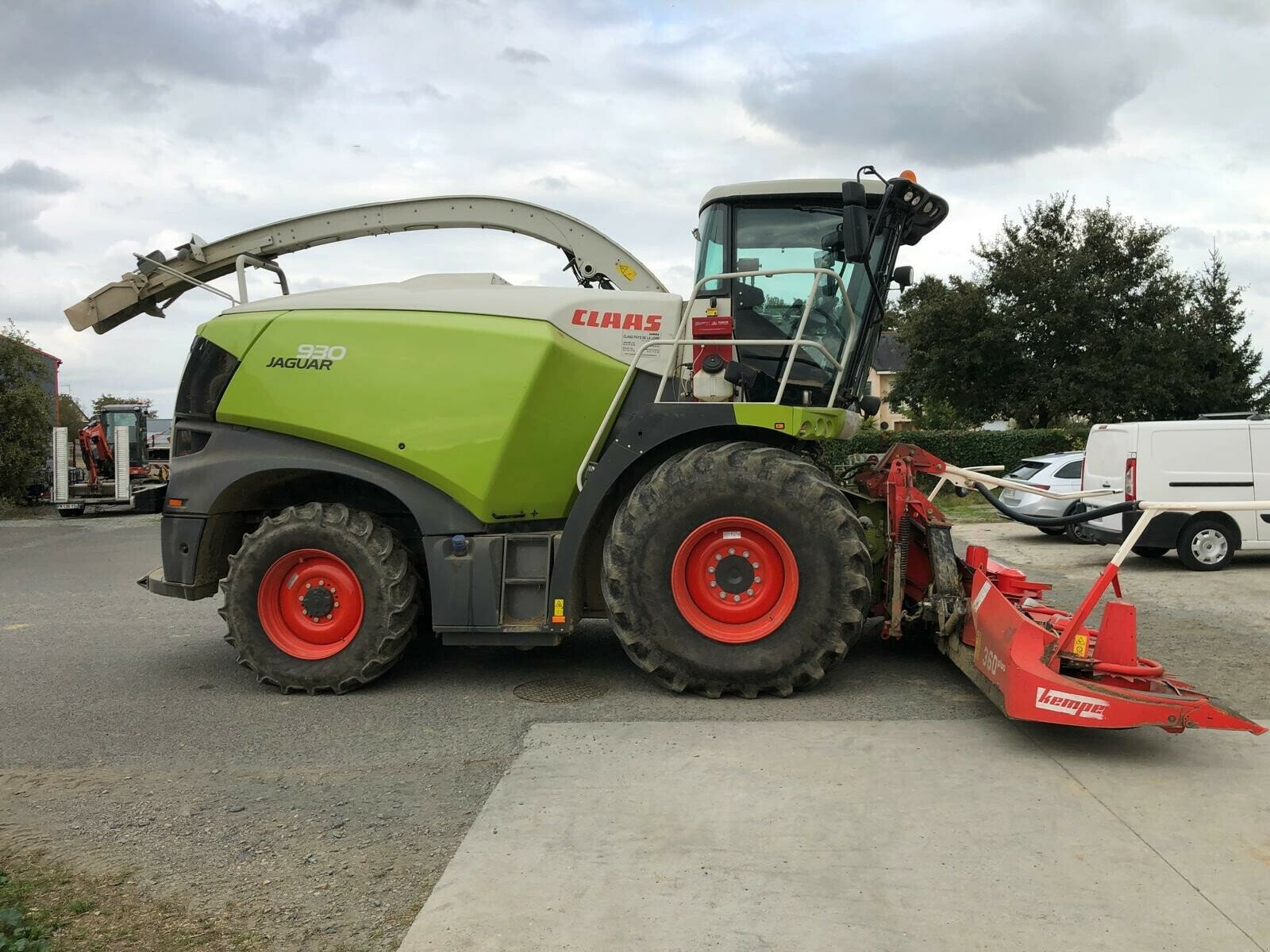 Feldhäcksler tip CLAAS ENSILEUSE JAGUAR 930, Gebrauchtmaschine in ST CLEMENT DE LA PLACE (Poză 7)