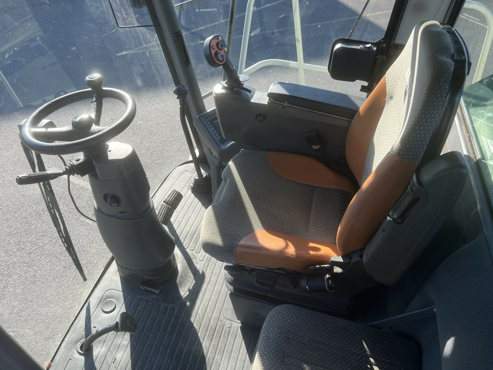 Feldhäcksler tipa CLAAS JAGUAR 830 2RM, Gebrauchtmaschine u Issoire (Slika 6)