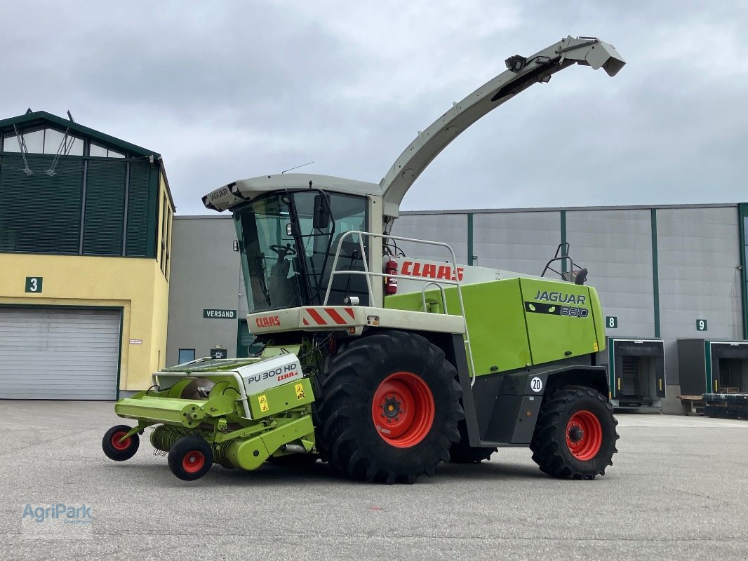 Feldhäcksler tip CLAAS Jaguar 830, Gebrauchtmaschine in Kirchdorf (Poză 1)