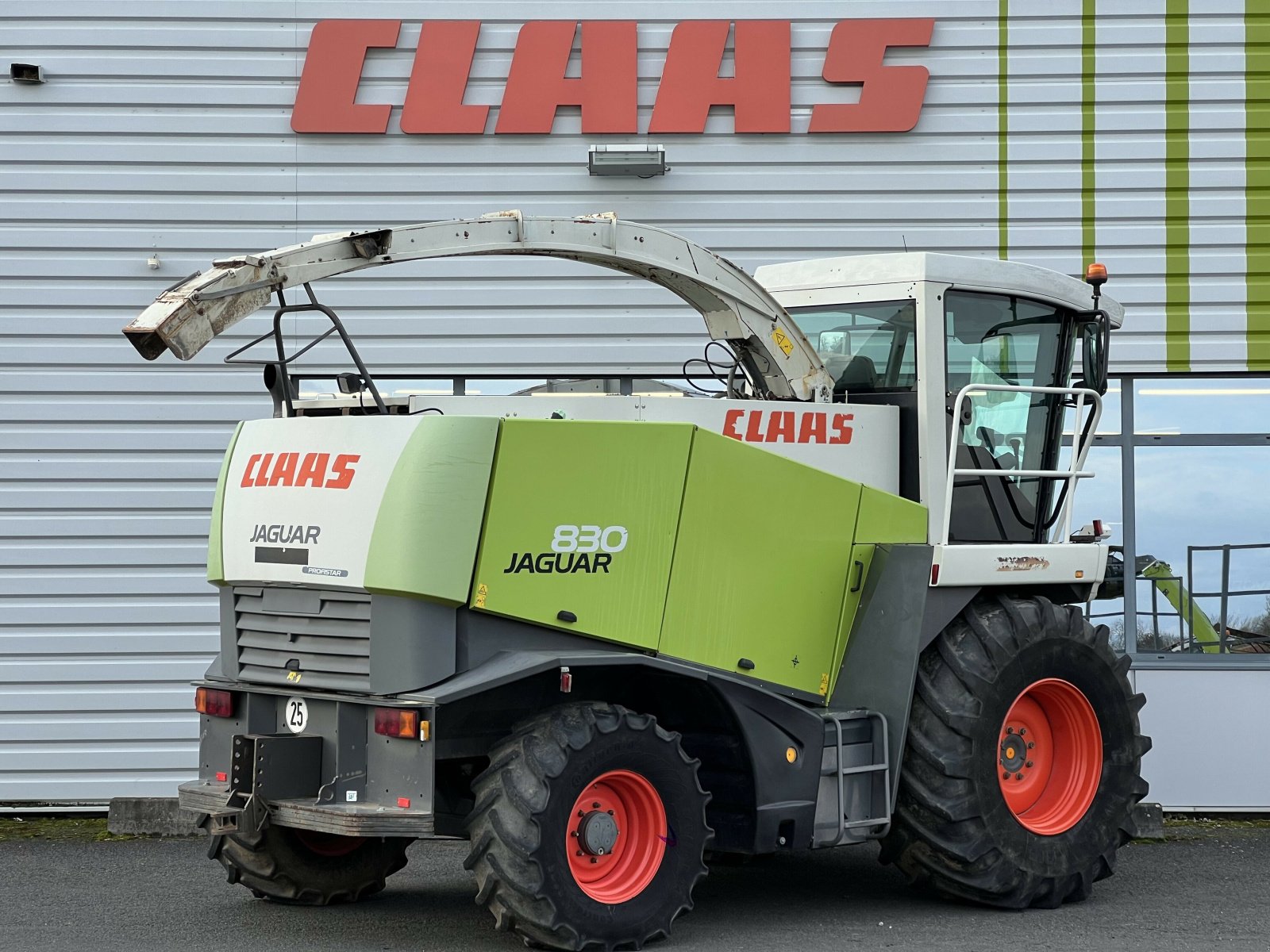 Feldhäcksler typu CLAAS JAGUAR 830, Gebrauchtmaschine v Gannat (Obrázek 3)