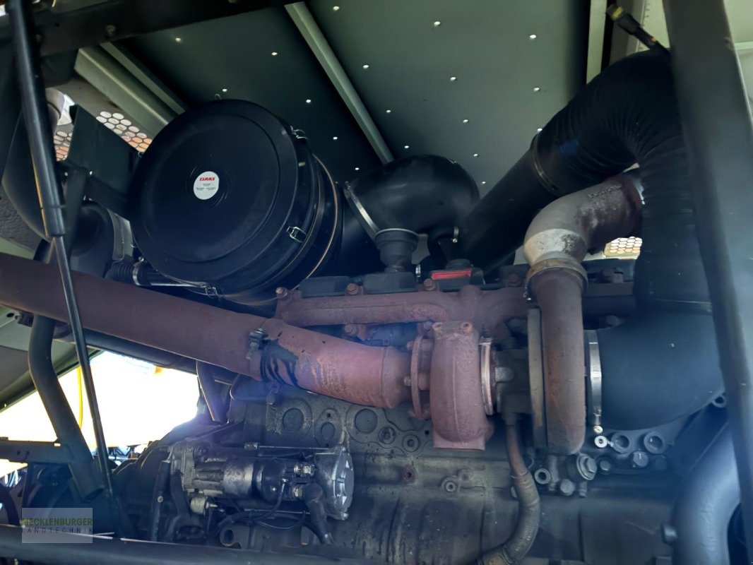 Feldhäcksler des Typs CLAAS Jaguar 850 - 4WD, Gebrauchtmaschine in Mühlengeez (Bild 18)