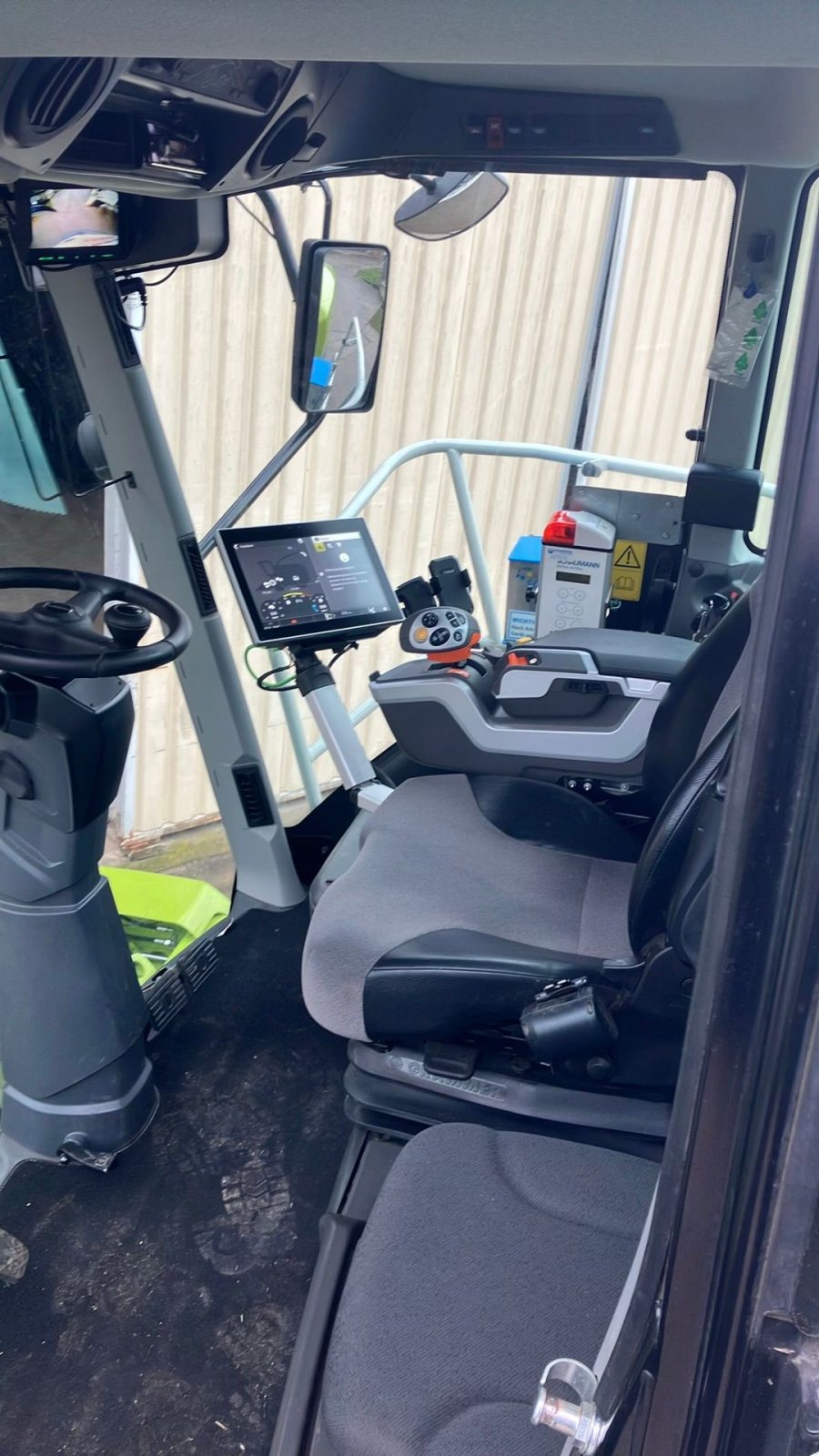 Feldhäcksler van het type CLAAS Jaguar 850 A, Gebrauchtmaschine in Heilsbronn (Foto 15)