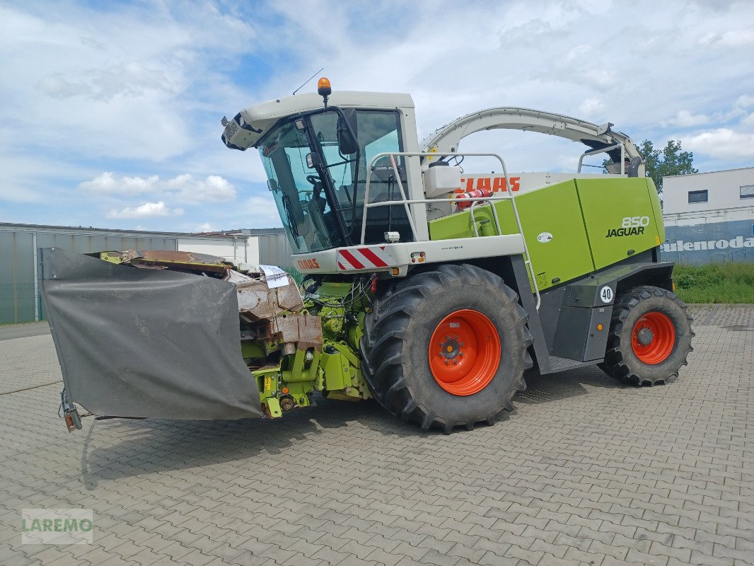 Feldhäcksler tip CLAAS JAGUAR 850 SPEEDSTAR - 4-trac, Gebrauchtmaschine in Langenwetzendorf (Poză 1)