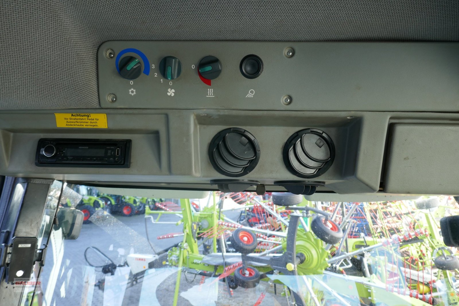 Feldhäcksler des Typs CLAAS Jaguar 860 inkl. Orbis 600 und PU 300 HD, Gebrauchtmaschine in Dorfen (Bild 17)