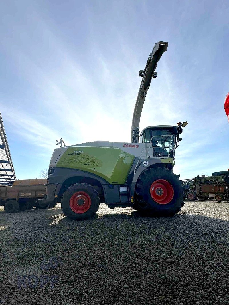 Feldhäcksler des Typs CLAAS Jaguar 870 E5 NEU Premium Line Quantimeter 50-Jahre Paket, Neumaschine in Schutterzell (Bild 4)