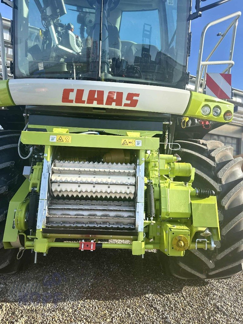 Feldhäcksler des Typs CLAAS Jaguar 870 E5 NEU Premium Line Quantimeter 50-Jahre Paket, Neumaschine in Schutterzell (Bild 16)