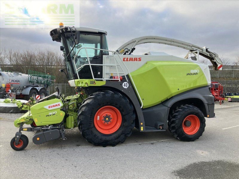 Feldhäcksler of the type CLAAS JAGUAR 880 4WD, Gebrauchtmaschine in SINDERBY, THIRSK (Picture 1)