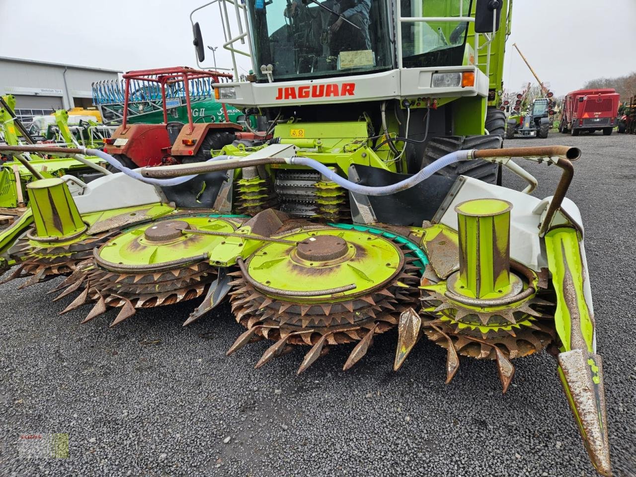 Feldhäcksler des Typs CLAAS JAGUAR 880 FIELD SHUTTLE, Container 36 cbm, Raupenlaufwerk, ORBIS 450 TS, Gebrauchtmaschine in Westerstede (Bild 5)