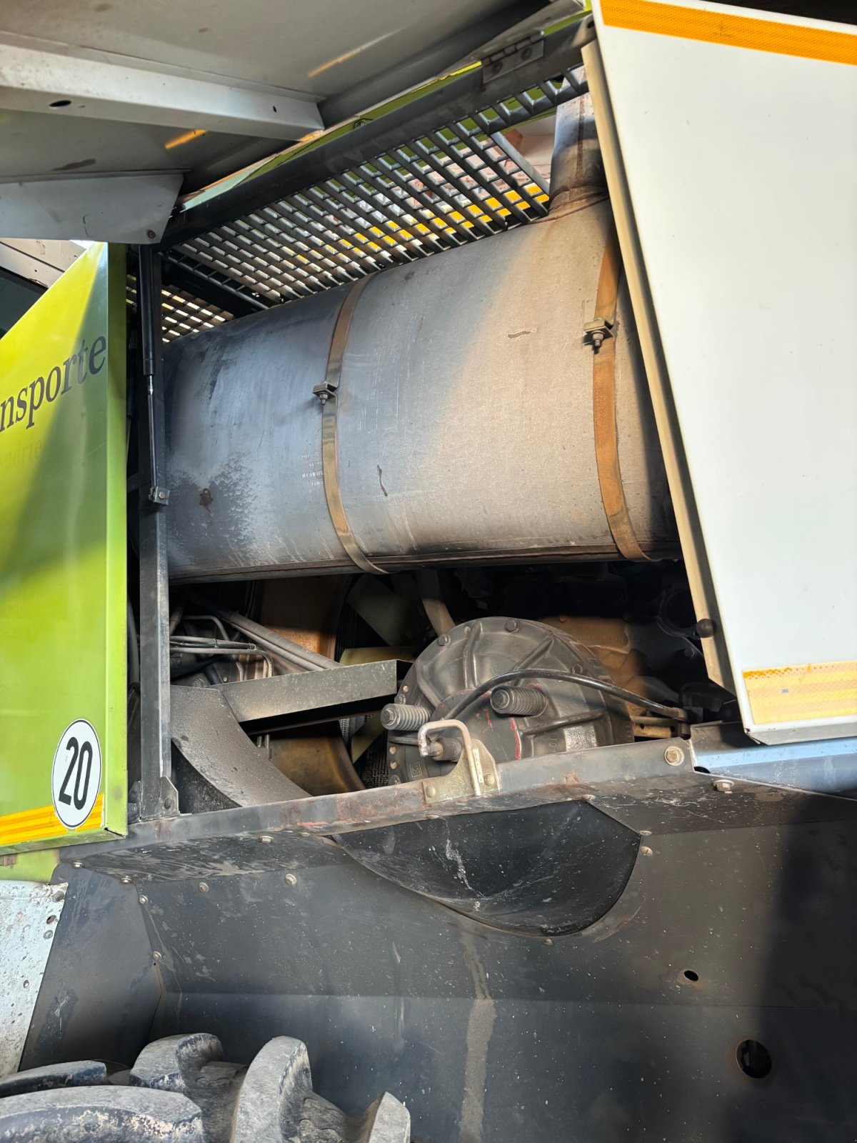 Feldhäcksler типа CLAAS Jaguar 880, Gebrauchtmaschine в Wiedergeltingen (Фотография 9)