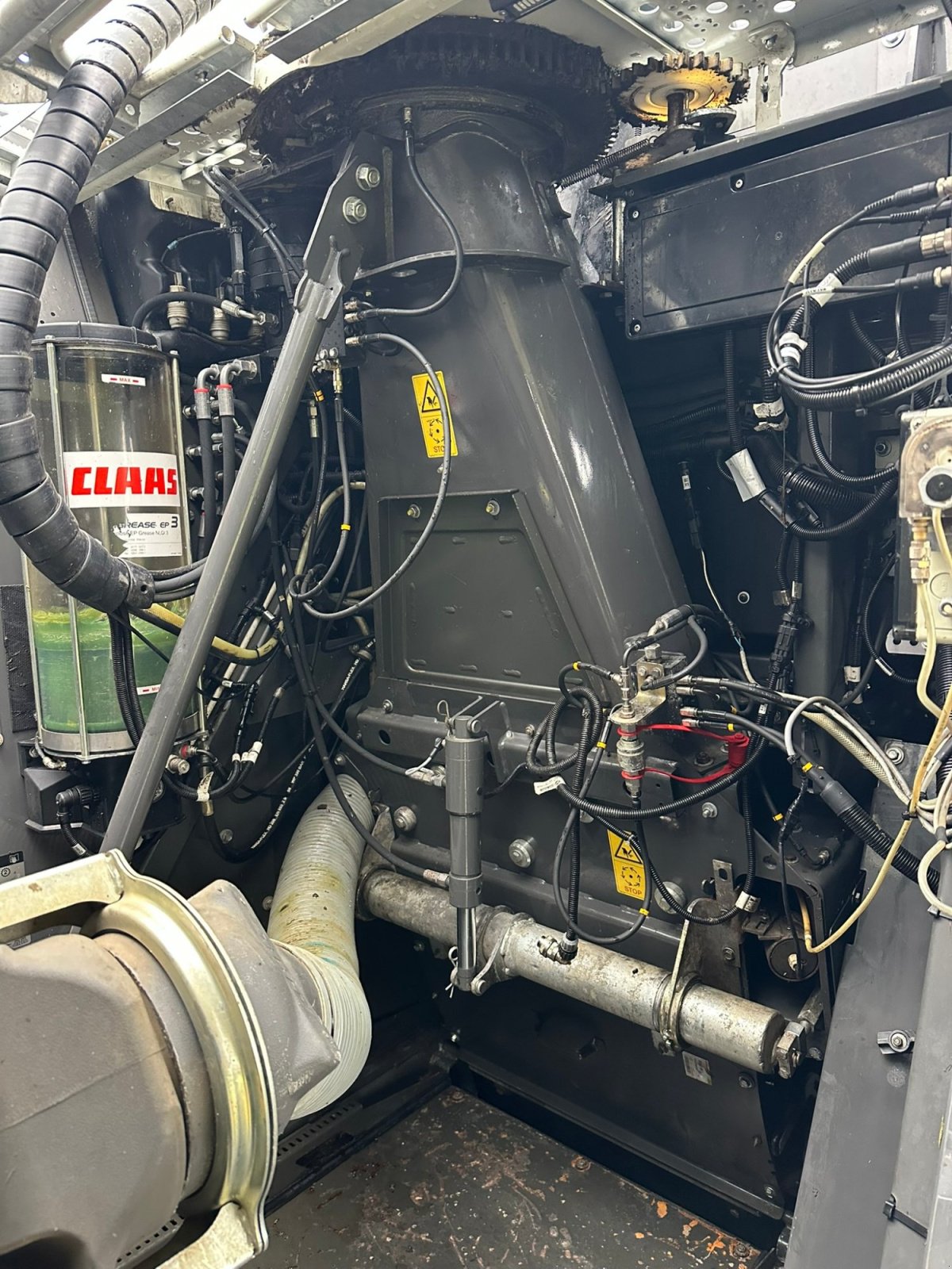 Feldhäcksler des Typs CLAAS Jaguar 950, Gebrauchtmaschine in Stadtallendorf (Bild 16)