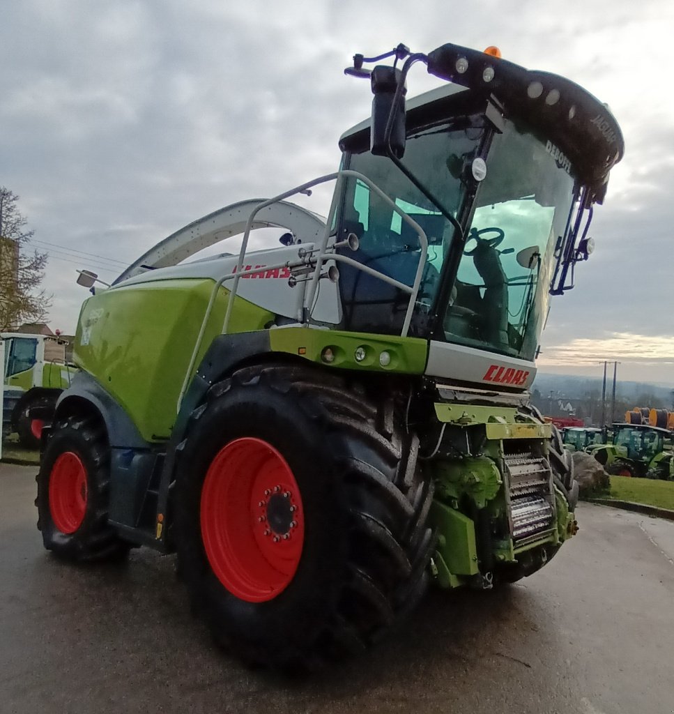 Feldhäcksler типа CLAAS JAGUAR 950, Gebrauchtmaschine в SALEUX (Фотография 1)