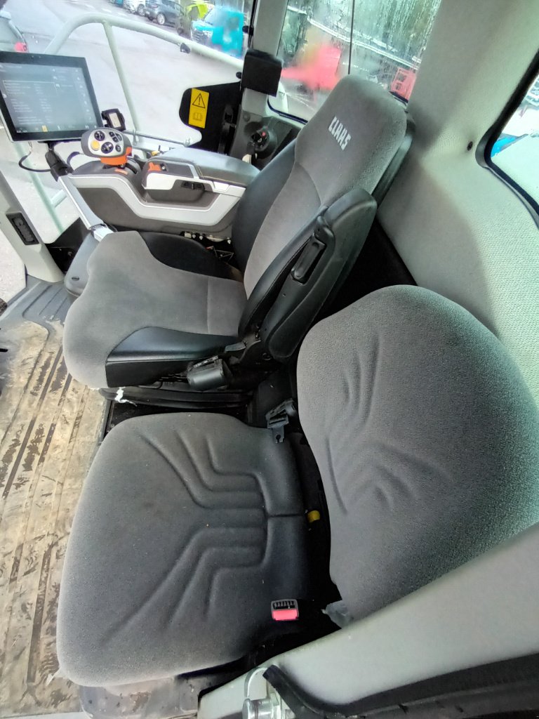 Feldhäcksler типа CLAAS JAGUAR 950, Gebrauchtmaschine в SALEUX (Фотография 8)