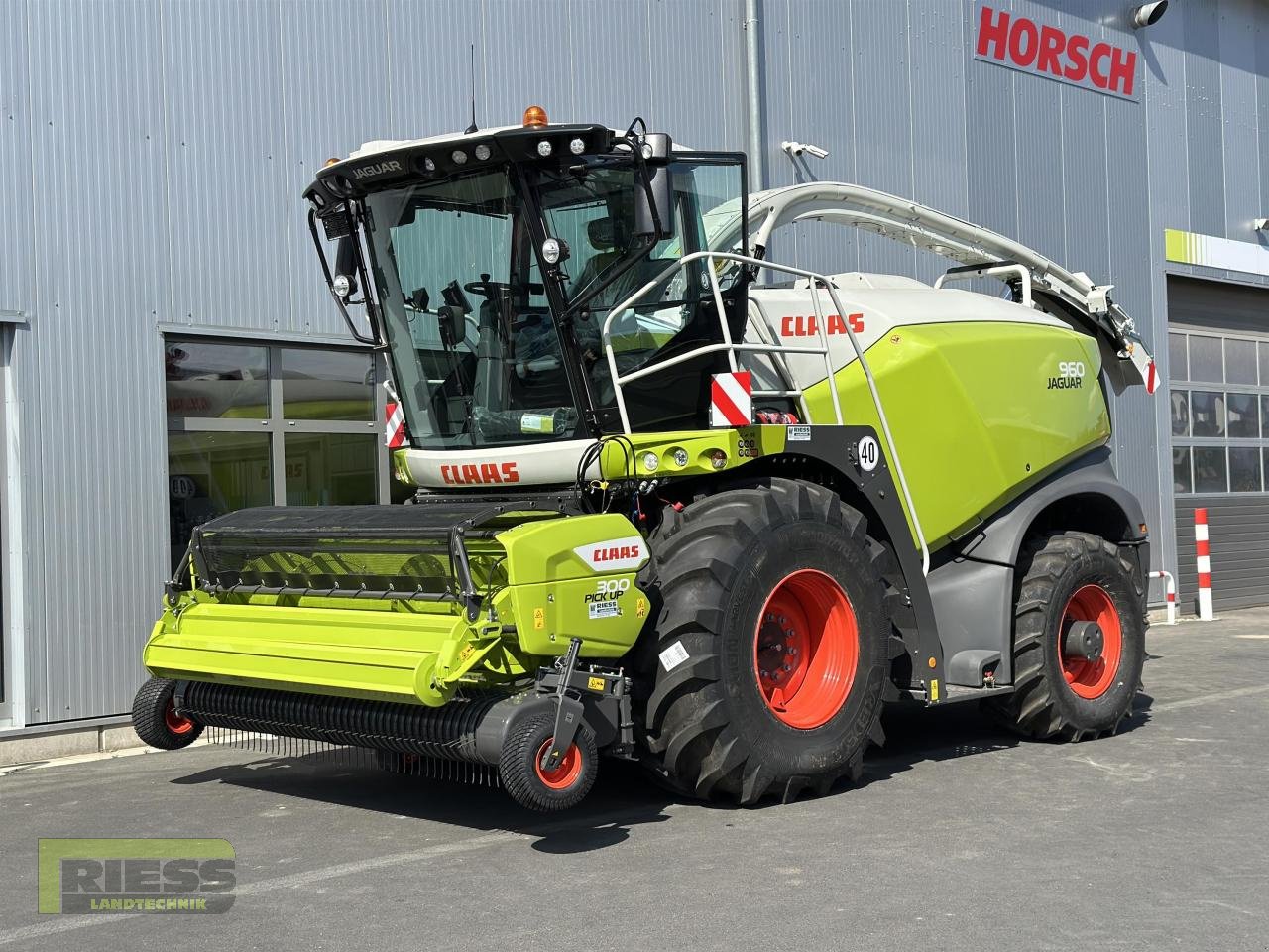 Feldhäcksler типа CLAAS JAGUAR 960 502 + PU 300 PROFI Contour, Vorführmaschine в Homberg/Ohm - Maulbach (Фотография 2)