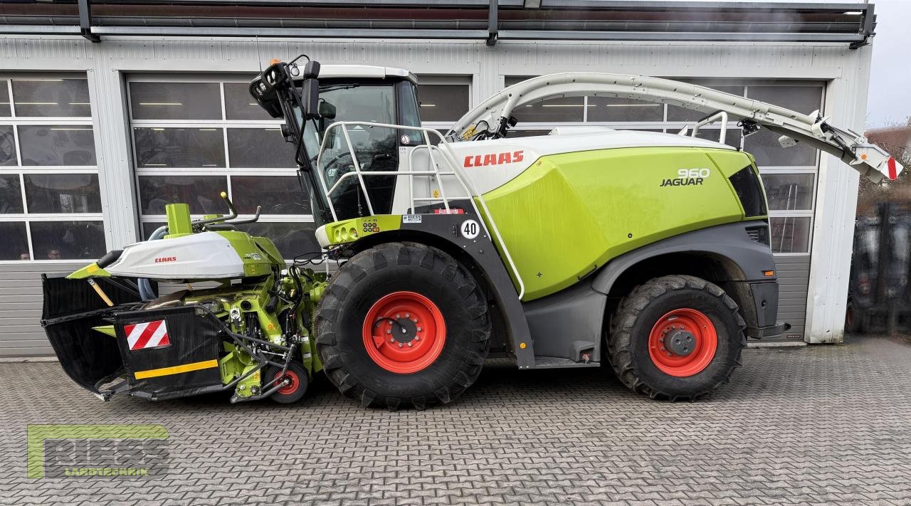 Feldhäcksler типа CLAAS JAGUAR 960 502 + PU 300 PROFI Contour, Vorführmaschine в Homberg/Ohm - Maulbach (Фотография 24)