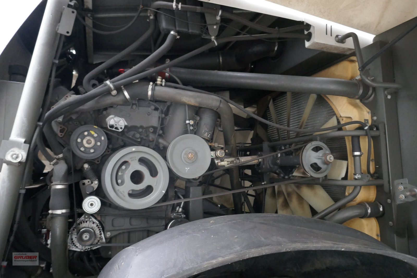 Feldhäcksler tip CLAAS Jaguar 960 + Orbis 750 + PU 300 Profi, Gebrauchtmaschine in Dorfen (Poză 8)