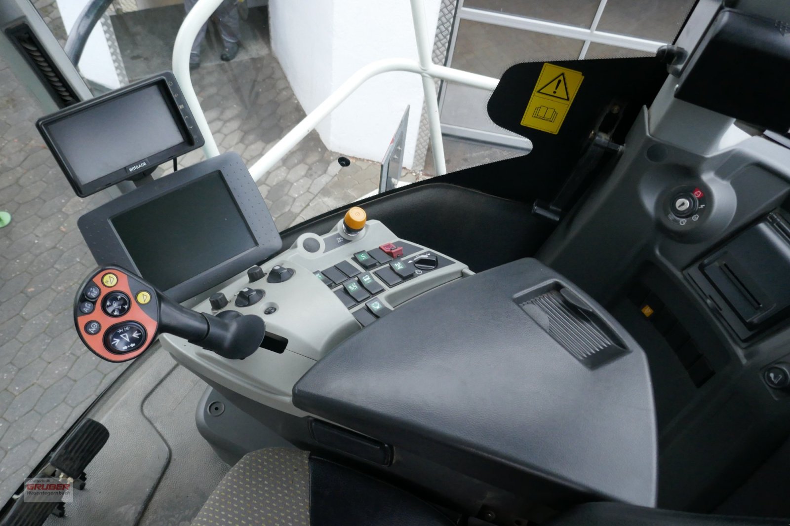 Feldhäcksler tip CLAAS Jaguar 960 + Orbis 750 + PU 300 Profi, Gebrauchtmaschine in Dorfen (Poză 15)