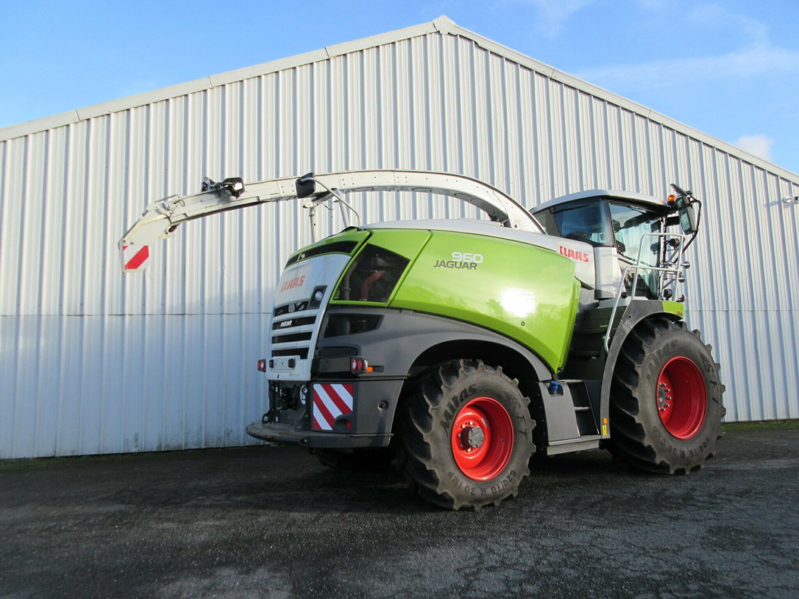 Feldhäcksler tip CLAAS JAGUAR 960 - S5 TRADITION, Gebrauchtmaschine in PLOUIGNEAU (Poză 4)