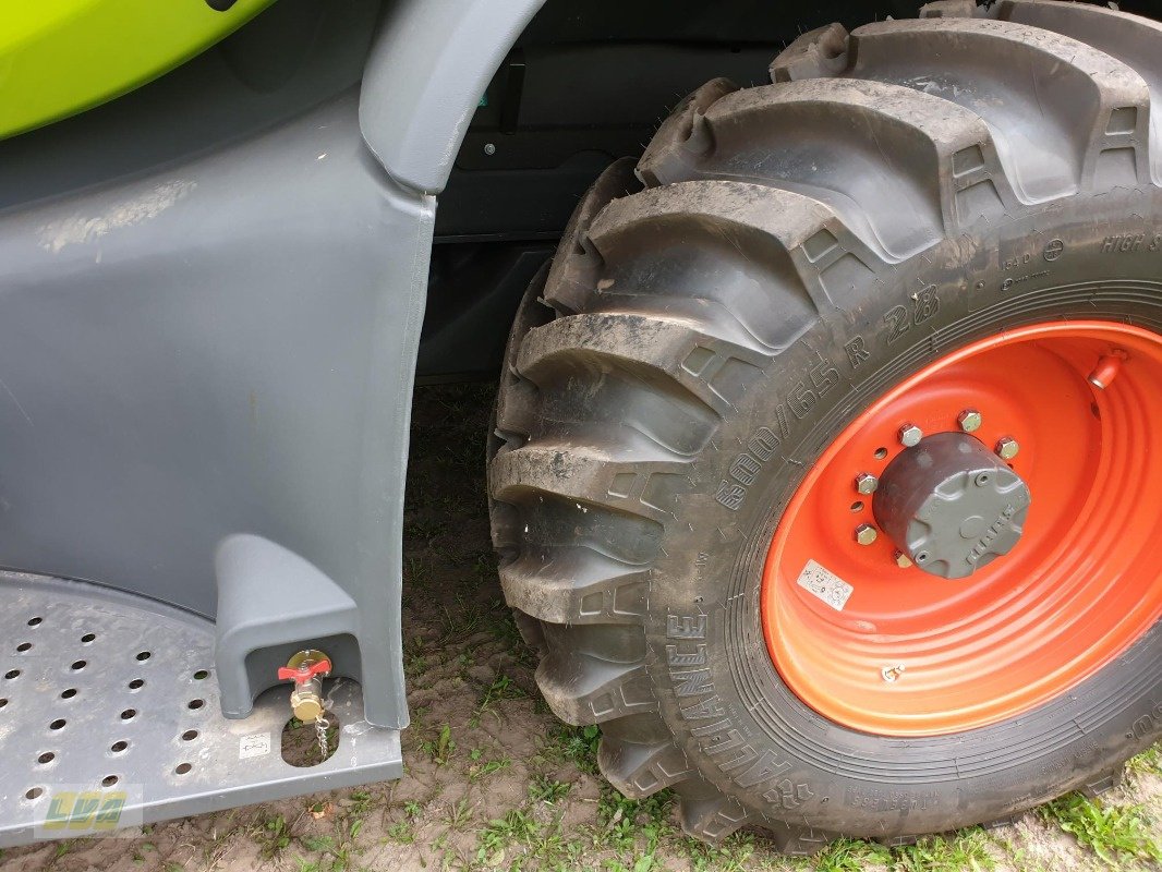 Feldhäcksler des Typs CLAAS Jaguar 960, Neumaschine in Schenkenberg (Bild 10)