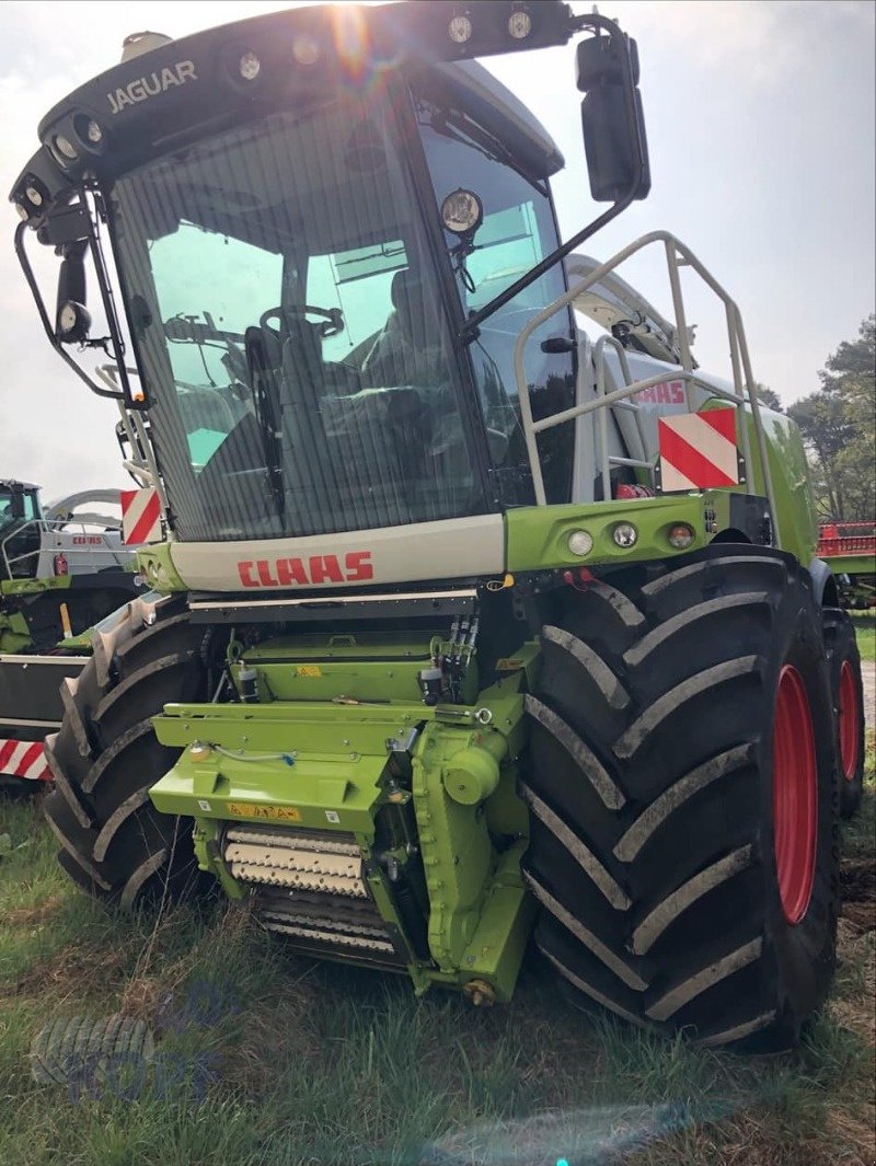 Feldhäcksler of the type CLAAS Jaguar 970, V-MAX 28, Allrad, Gebrauchtmaschine in Schutterzell (Picture 4)