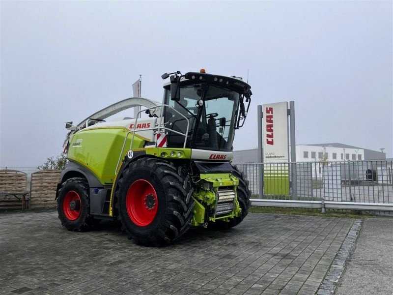 Feldhäcksler des Typs CLAAS JAGUAR 970, Vorführmaschine in Töging a. Inn (Bild 1)