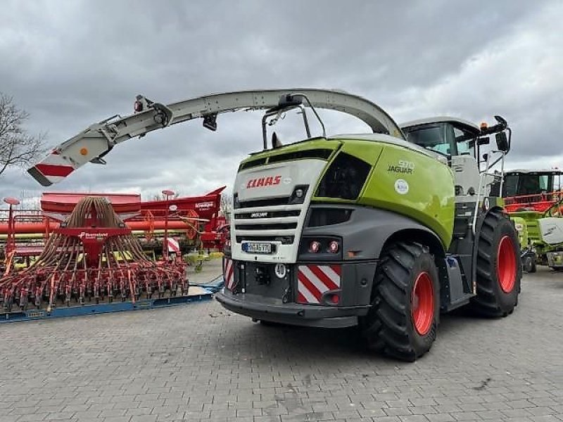 Feldhäcksler des Typs CLAAS Jaguar 970, Vorführmaschine in Eppingen (Bild 3)