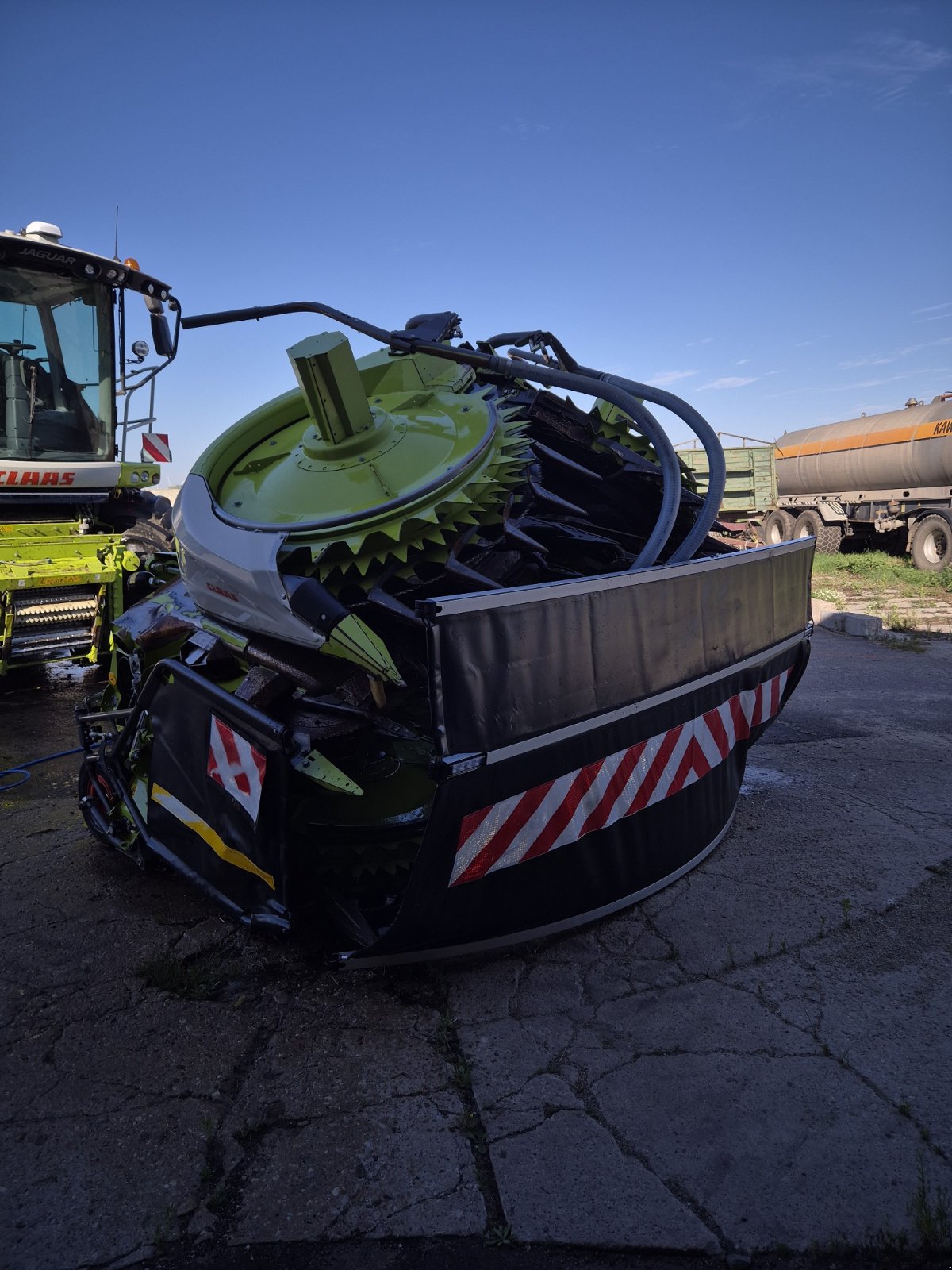 Feldhäcksler tip CLAAS Jaguar 980 + Orbis 900 + PU 300 Profi Contour, Gebrauchtmaschine in Wuppertal (Poză 5)