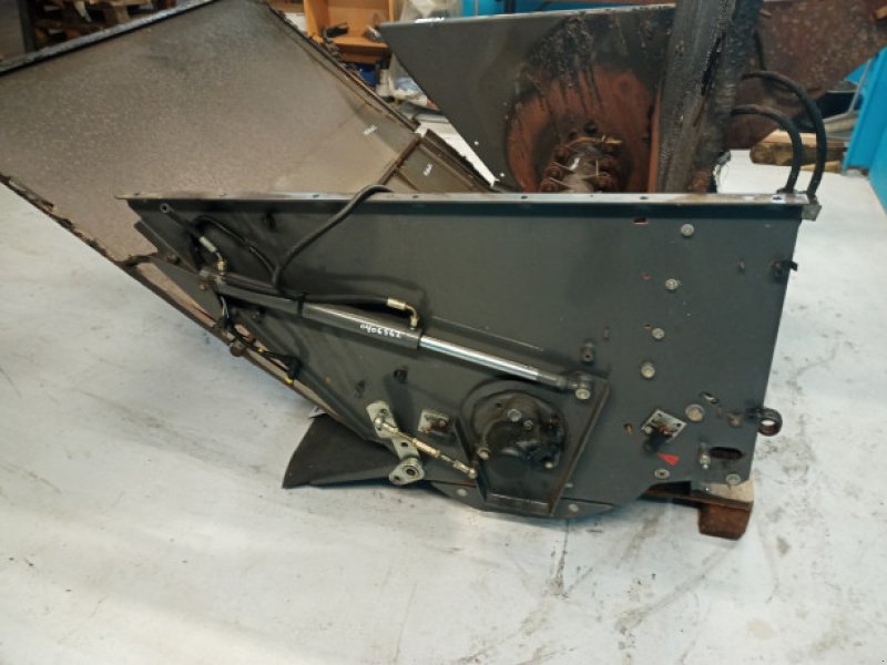 Feldhäcksler typu CLAAS Lexion 570, Gebrauchtmaschine v Hemmet (Obrázek 4)