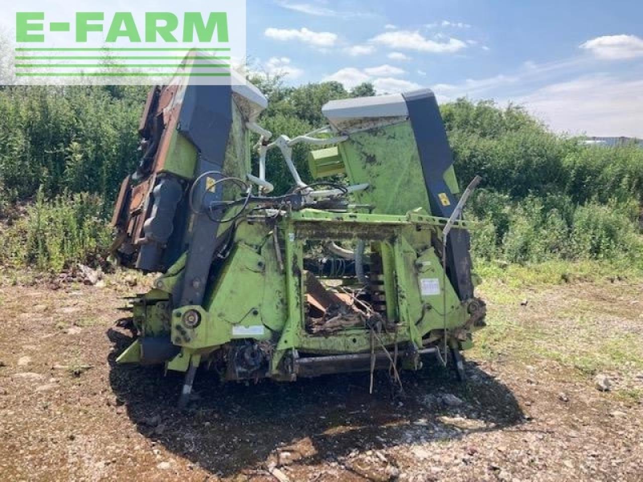 Feldhäcksler tipa CLAAS ORBIS 600, Gebrauchtmaschine u SLEAFORD (Slika 1)