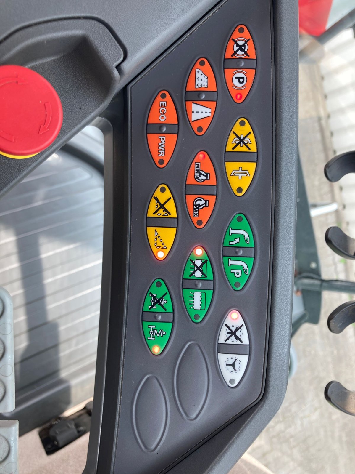 Feldhäcksler van het type Fendt Katana 65 S4 - 28 Messer, Gebrauchtmaschine in Holle- Grasdorf (Foto 16)