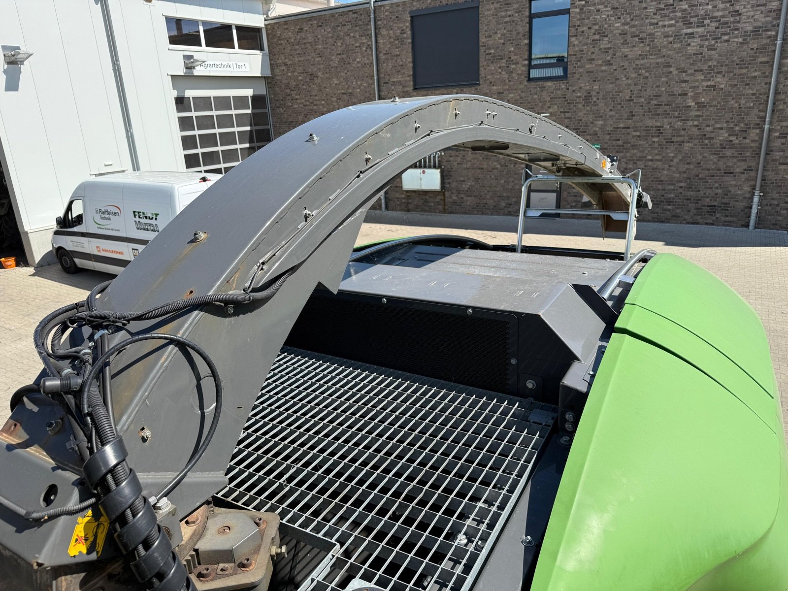 Feldhäcksler des Typs Fendt Katana 65 S4, Gebrauchtmaschine in Bad Oldesloe (Bild 10)